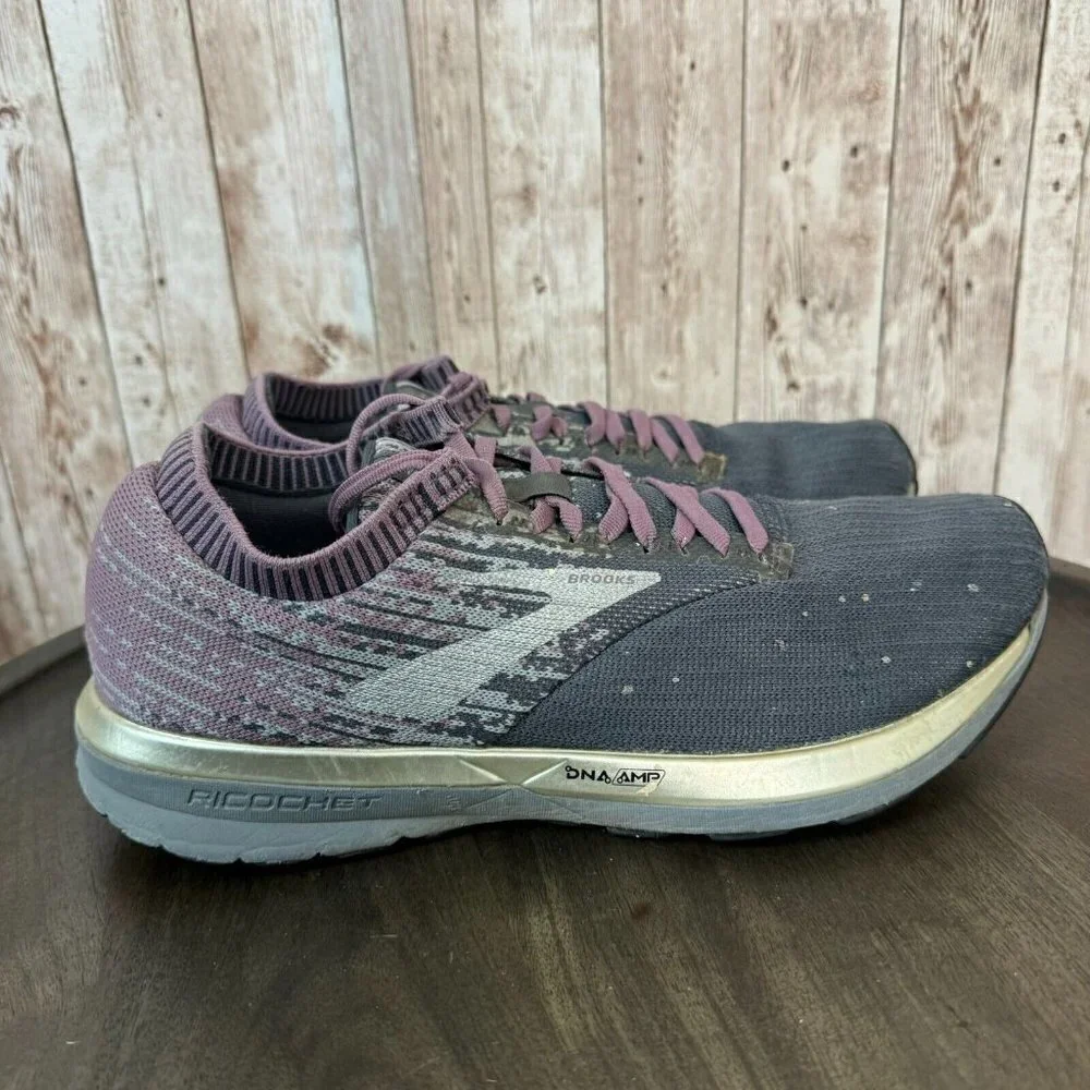 Brooks Ricochet Womens Running Shoes Low Top Athletic Sneakers Multicolor 10